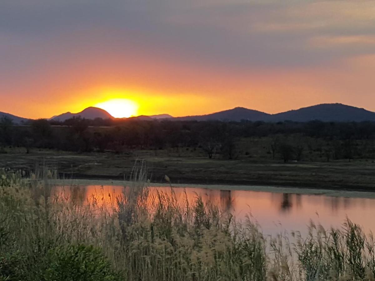 Unyati Safari Lodge Hectorspruit Екстериор снимка