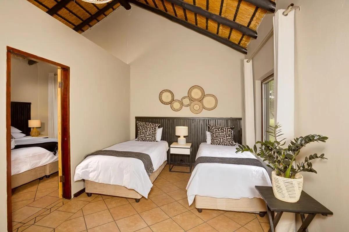 Unyati Safari Lodge Hectorspruit Екстериор снимка